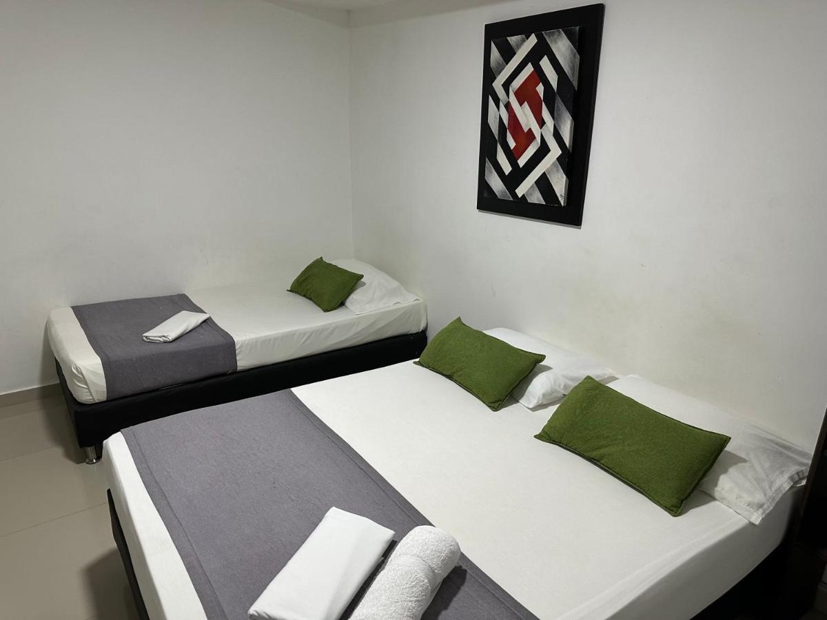 Hotel Laureles De Aburra Medellín Zewnętrze zdjęcie