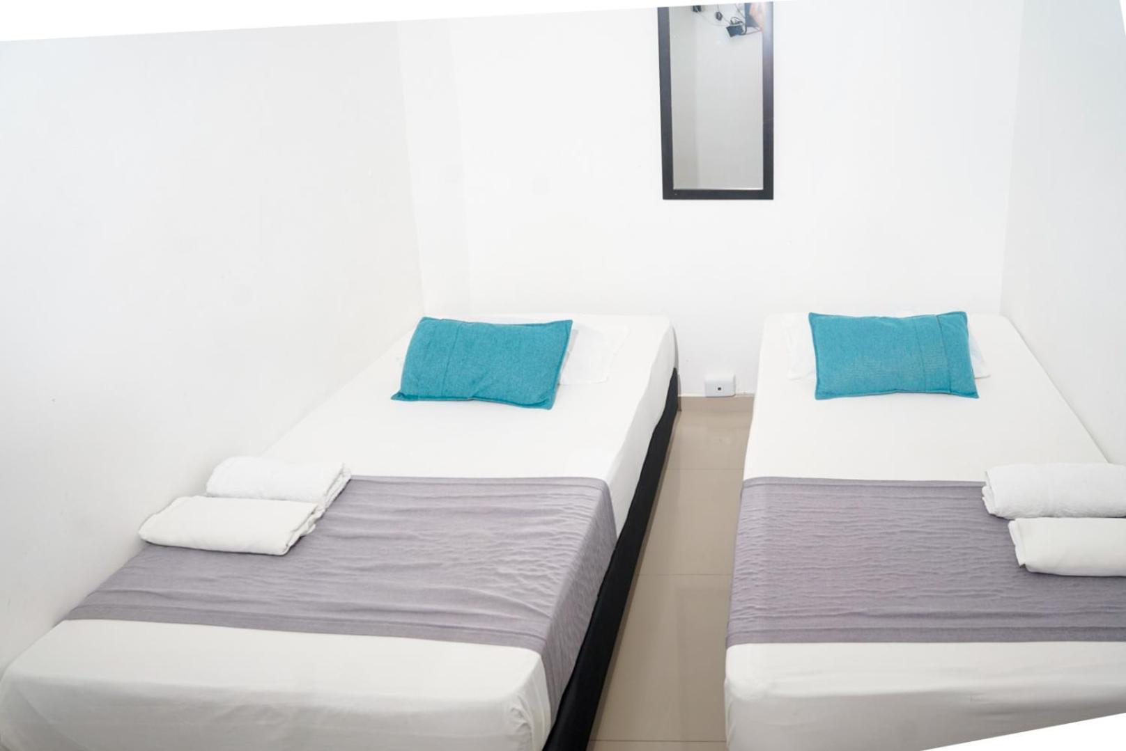 Hotel Laureles De Aburra Medellín Zewnętrze zdjęcie