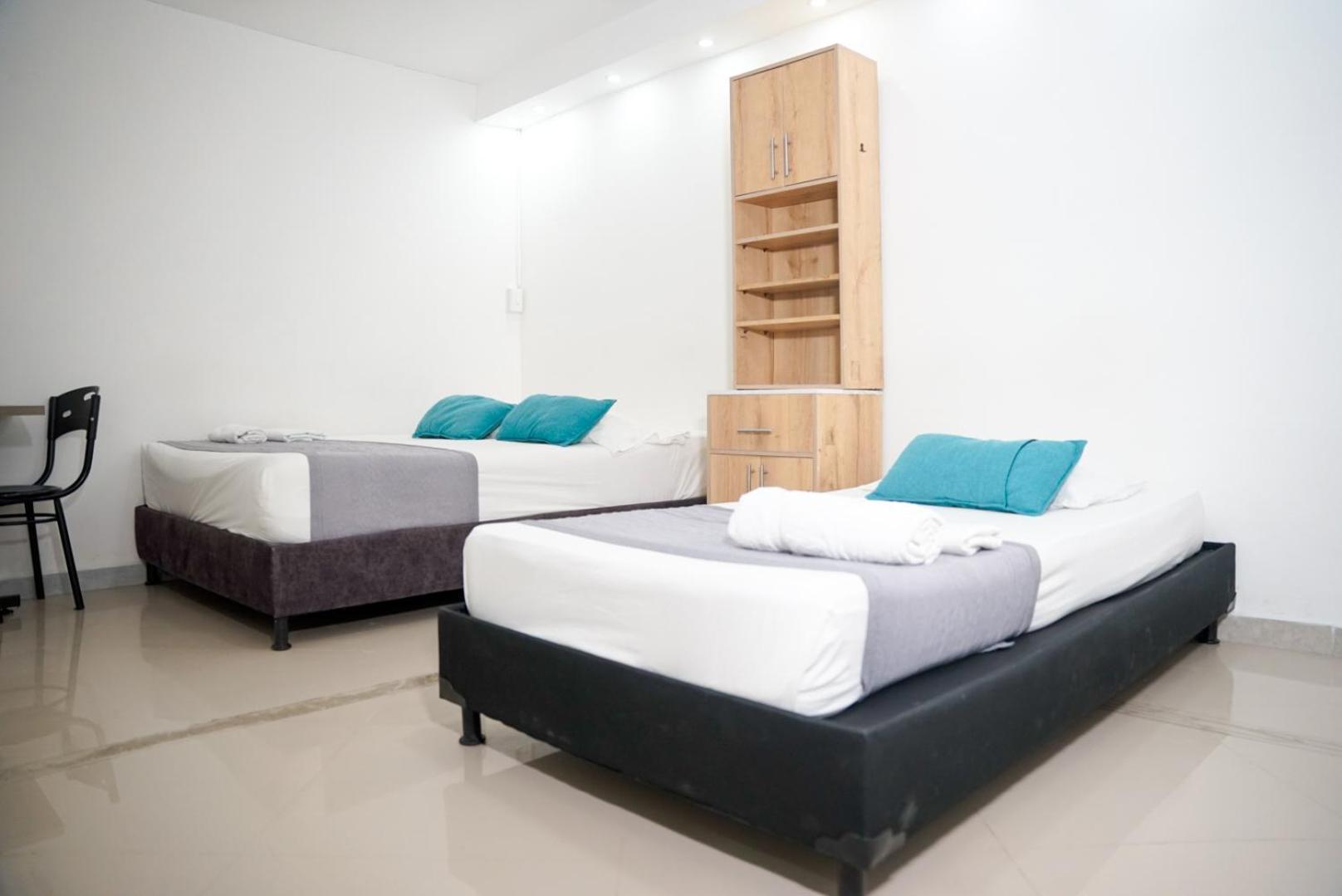 Hotel Laureles De Aburra Medellín Zewnętrze zdjęcie