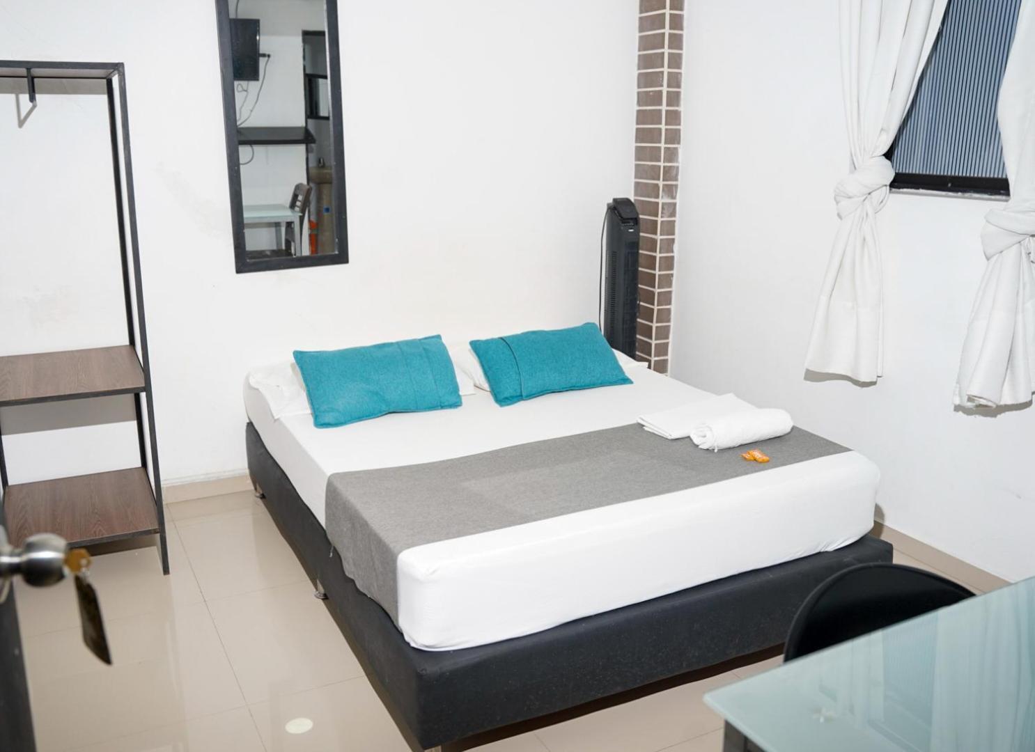 Hotel Laureles De Aburra Medellín Zewnętrze zdjęcie