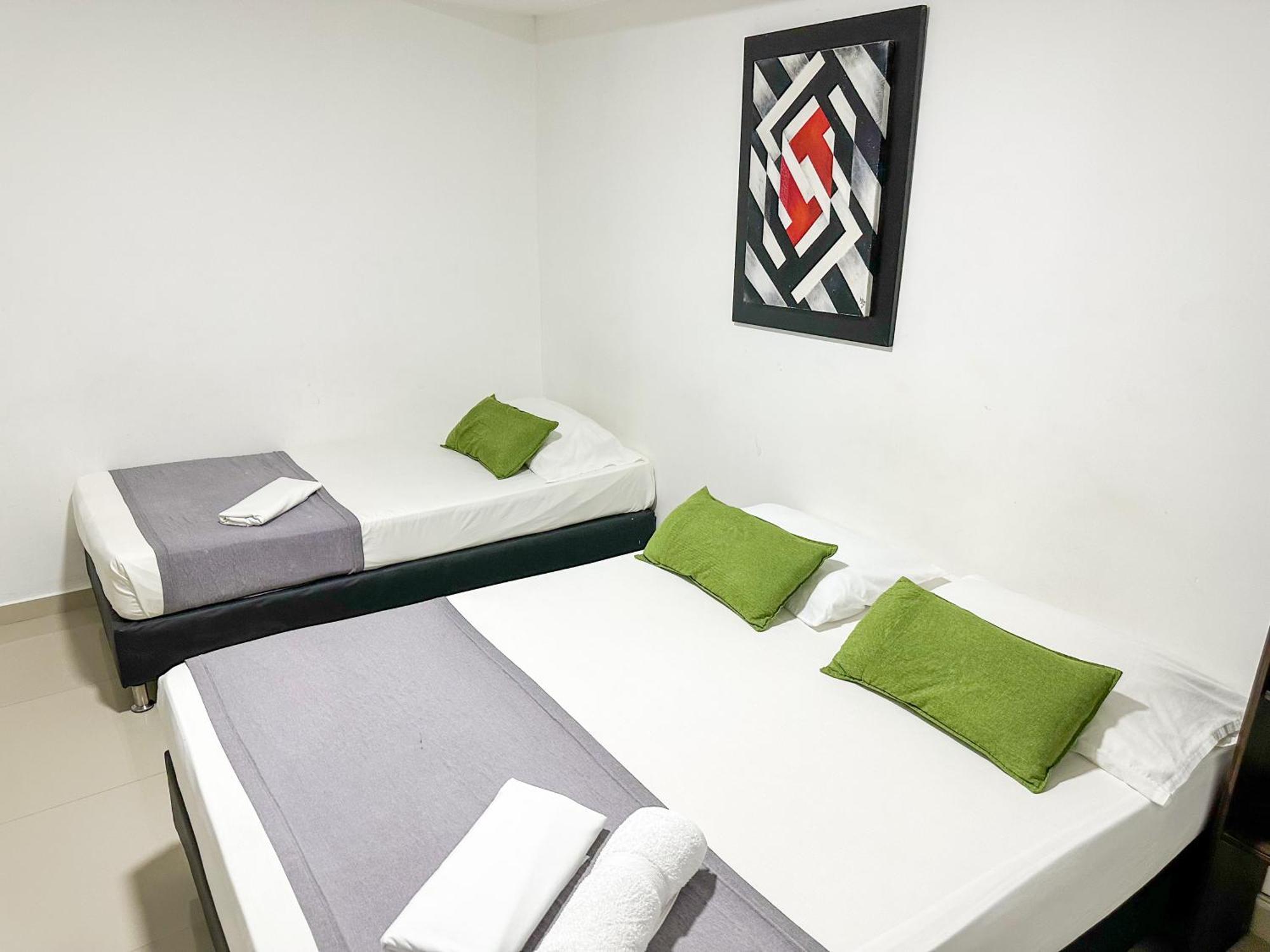 Hotel Laureles De Aburra Medellín Zewnętrze zdjęcie